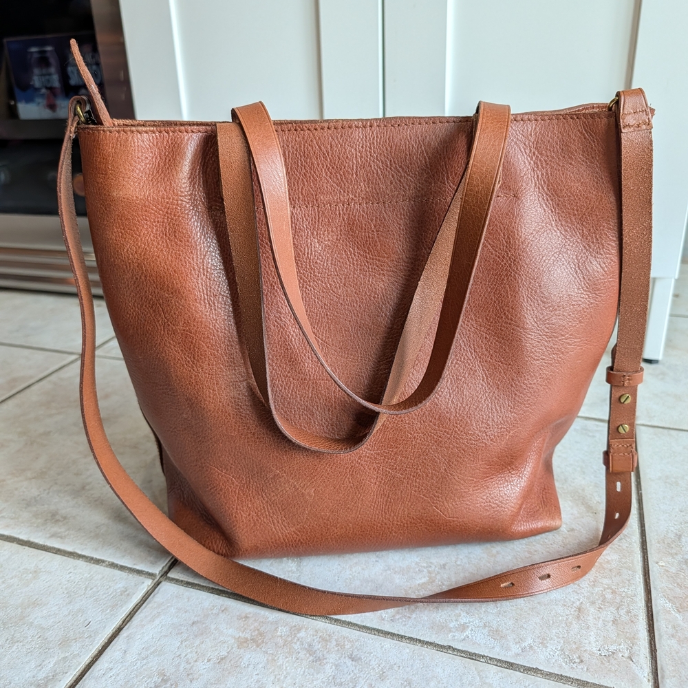 MADEWELL Medium Transport Tote Chic Tan Leather Tote Bag